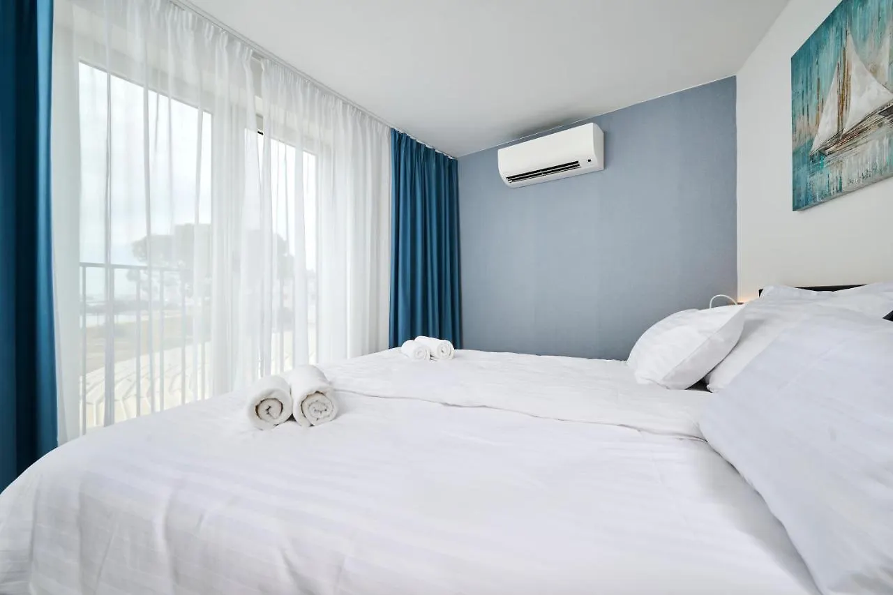 Royal Blue Suite Umag