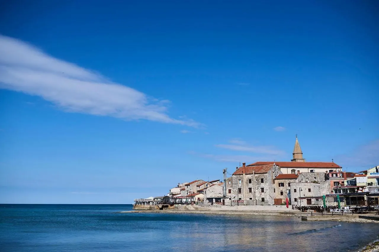 Royal Blue Suite Umag Apartment